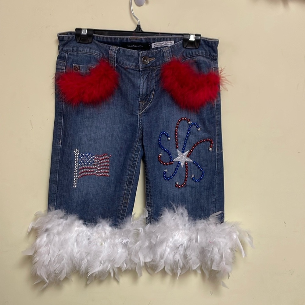 Patriotic Embellished 4th of July Parade Capris, Feather Boa trim, size 8